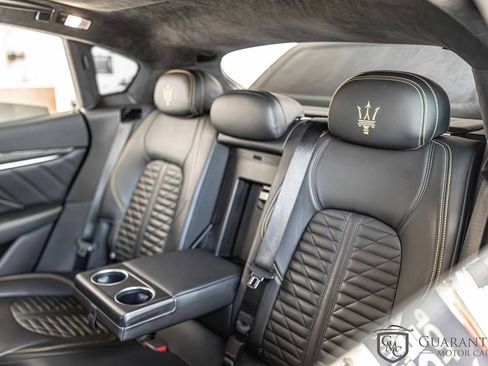 Used 2022 Maserati Levante F Tributo image 34