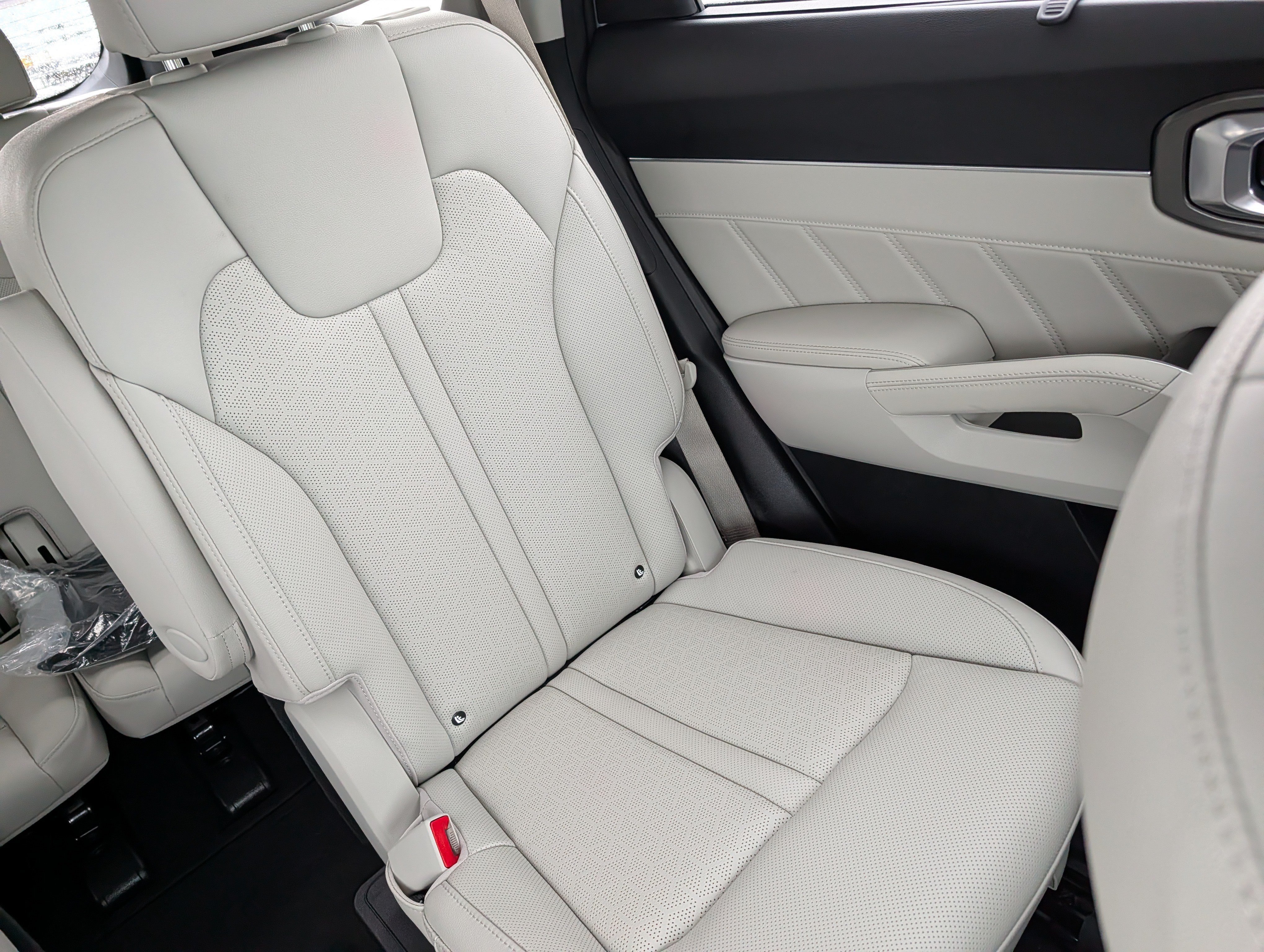 Certified 2023 Kia Sorento SX Prestige AWD/4WD image 14