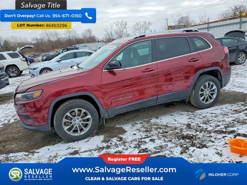 Used 2019 Jeep Cherokee Latitude Plus w/ Cold Weather Group AWD/4WD image 1