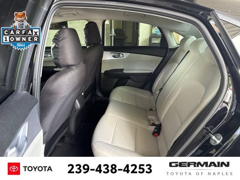 Used 2023 Kia Forte LXS w/ LXS Technology Package FWD image 13
