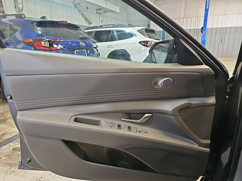 New 2026 Hyundai Elantra SEL Sport Premium FWD image 28