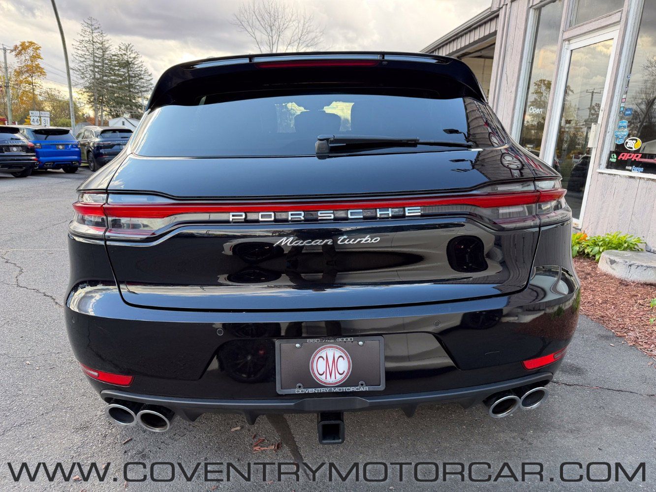 Used 2020 Porsche Macan Turbo AWD/4WD image 6