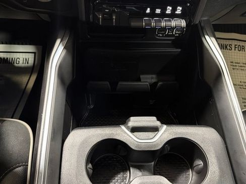 Used 2020 RAM 1500 Laramie AWD/4WD image 32