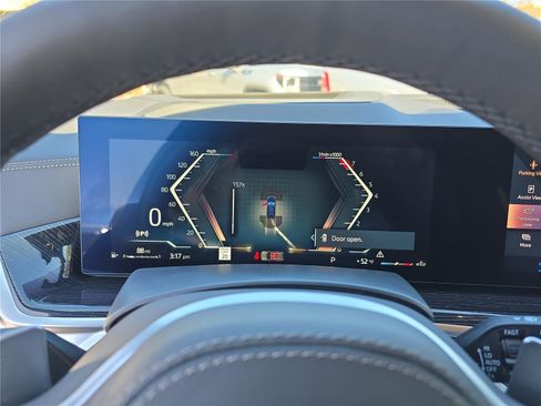 New 2026 BMW X7 xDrive40i w/ M Sport Package image 30