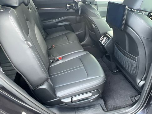 New 2025 Kia Sorento S w/ Panoramic Sunroof Package image 16