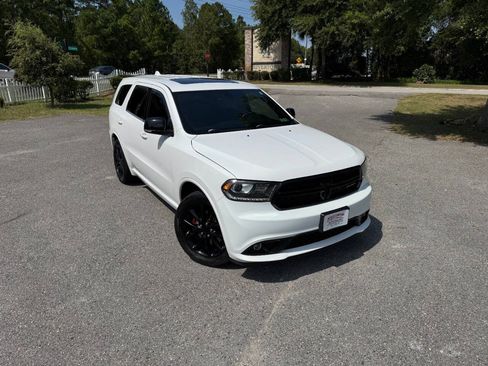 Used 2017 Dodge Durango R/T w/ Blacktop Package AWD/4WD image 40