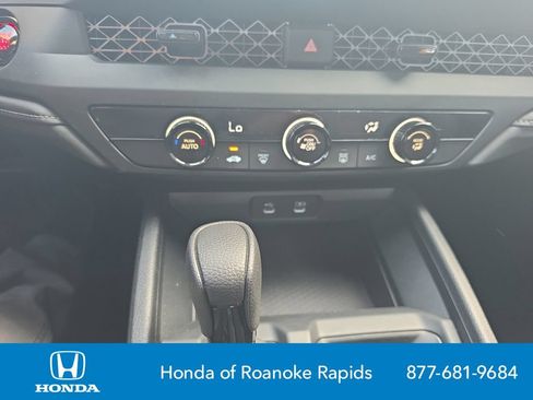 Used 2025 Honda Accord LX image 15