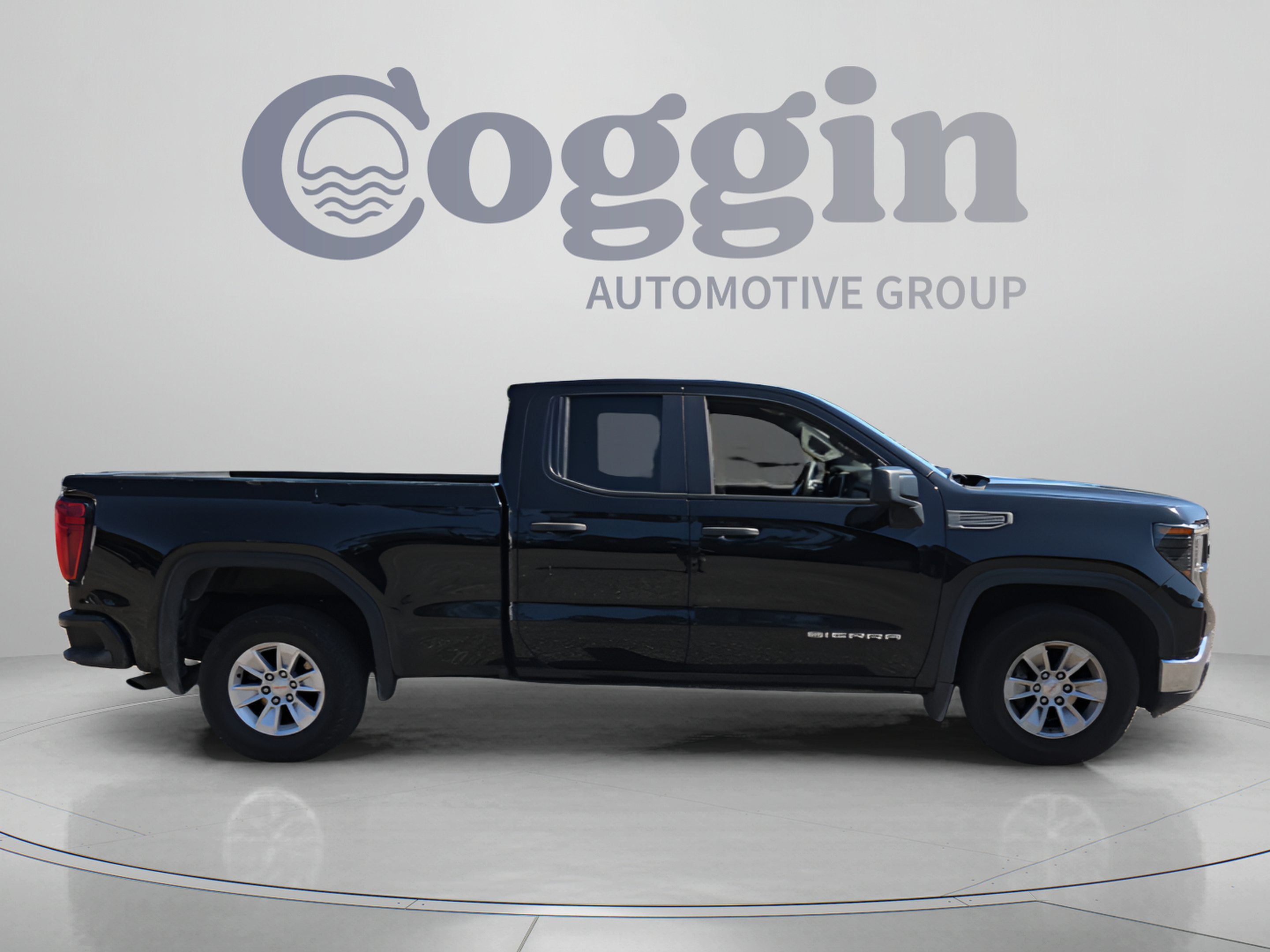 Used 2023 GMC Sierra 1500 Pro w/ Pro Value Package RWD image 6