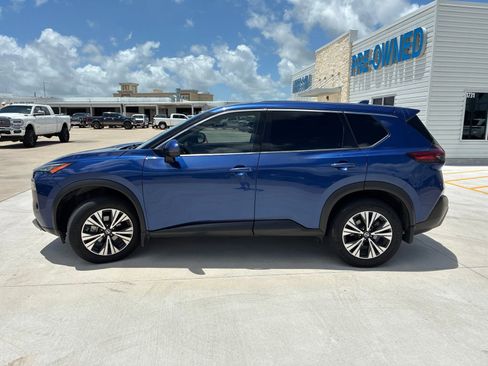 Used 2021 Nissan Rogue SV FWD image 6