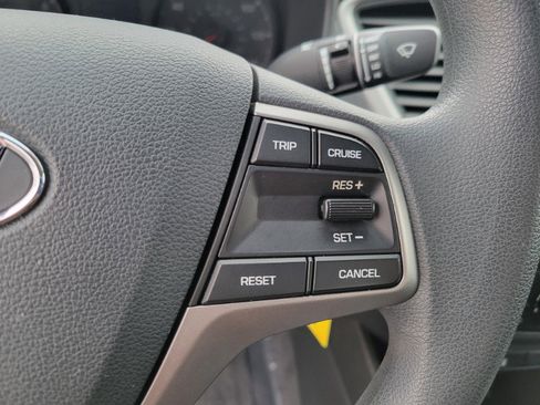 Used 2021 Hyundai Accent SEL image 32