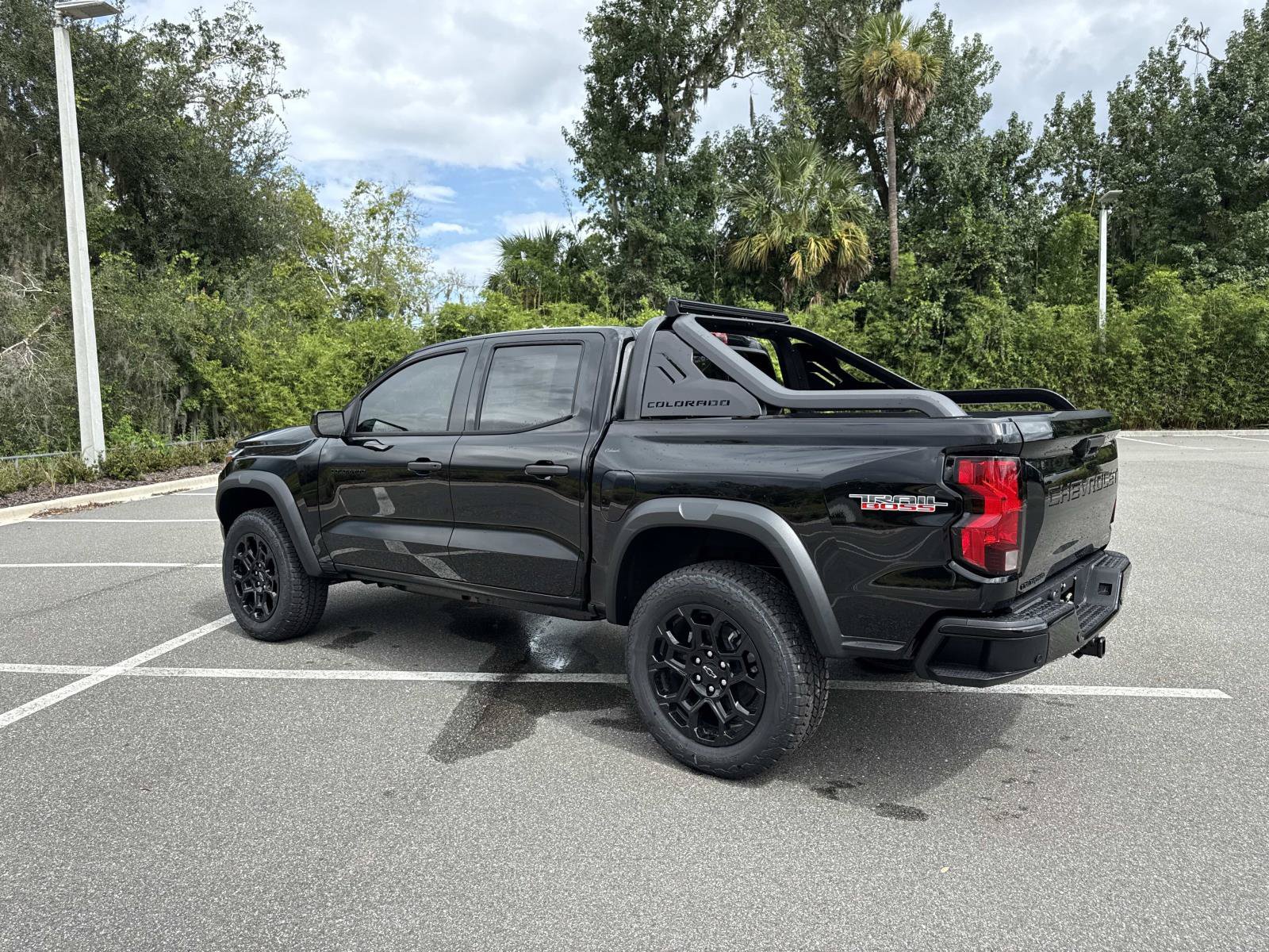 New 2026 Chevrolet Colorado Trail Boss w/ Midnight Edition AWD/4WD image 5