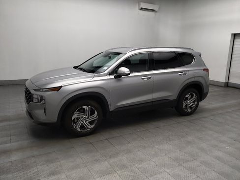 Used 2023 Hyundai Santa Fe SEL FWD image 2