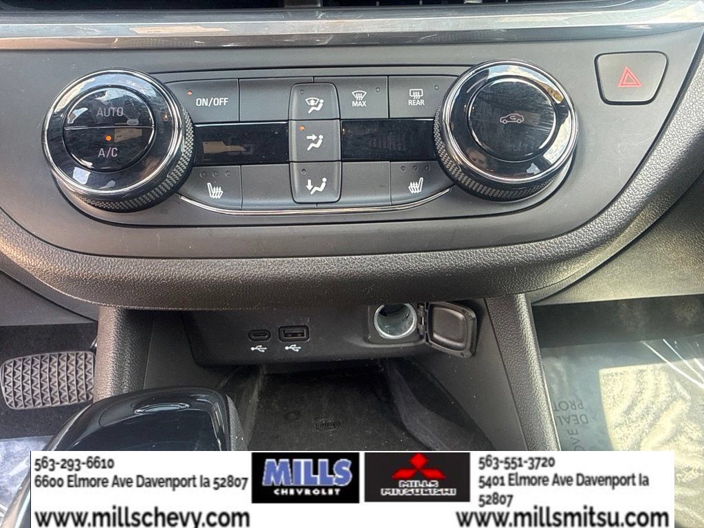 Used 2024 Buick Envista Preferred w/ Convenience I Package FWD image 18