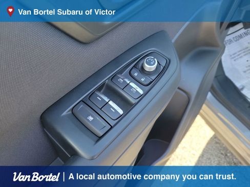 Certified 2025 Subaru Forester Premium AWD/4WD image 14