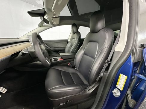 Used 2022 Tesla Model Y Performance AWD/4WD image 4