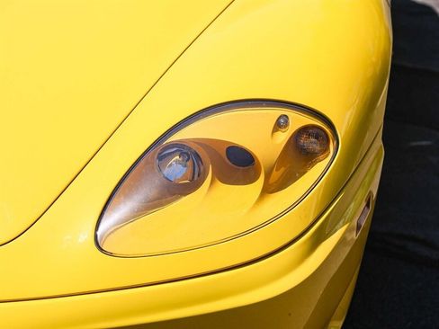 Used 2001 Ferrari 360 Spider RWD image 31