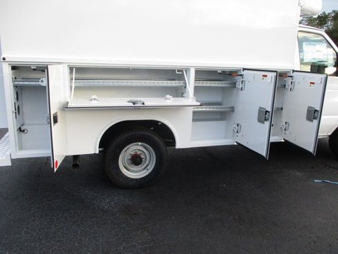 New 2025 Ford E-350 and Econoline 350 Super Duty w/ Power Equipment Group image 19