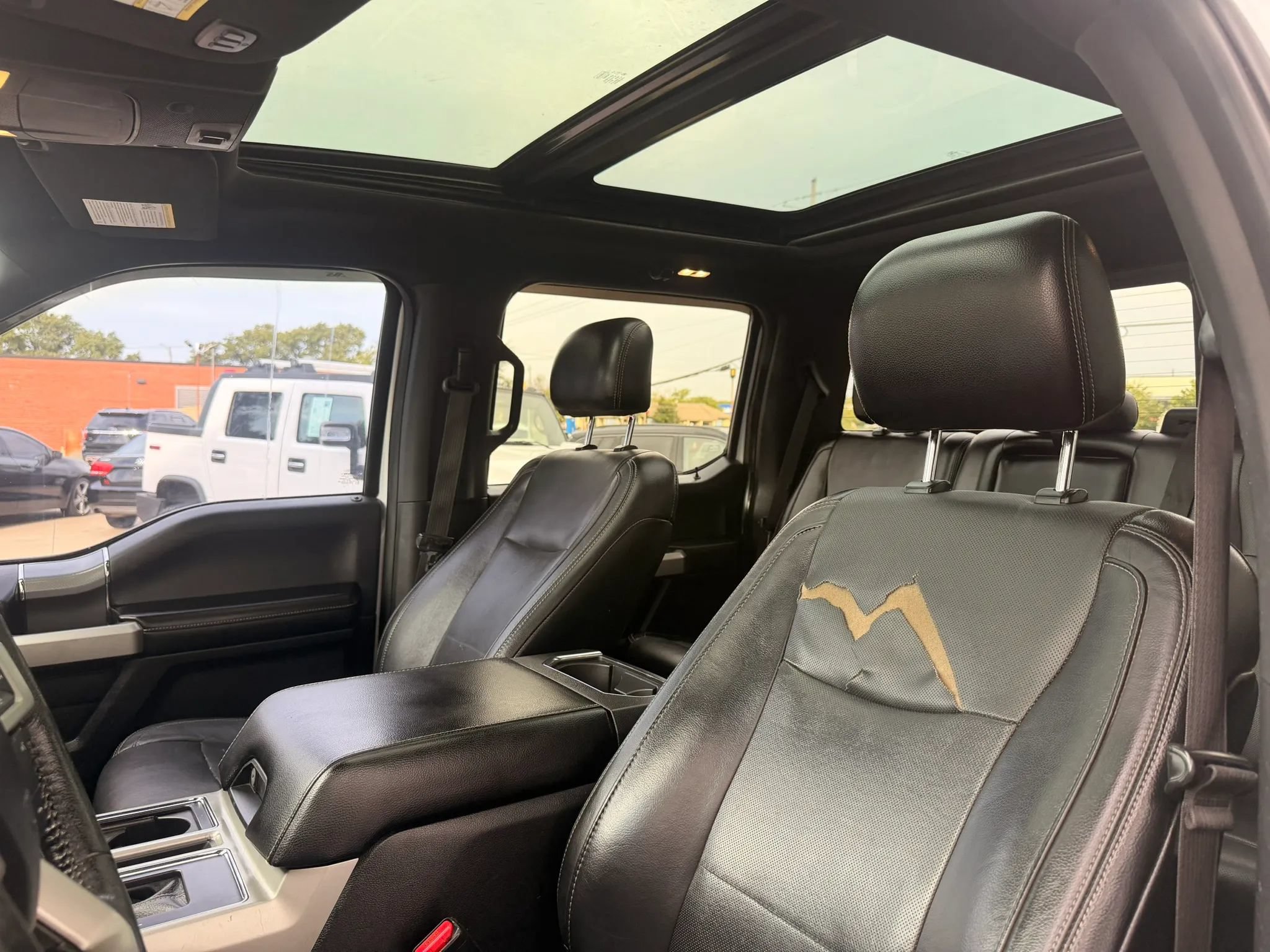 Used 2015 Ford F150 Lariat RWD image 13