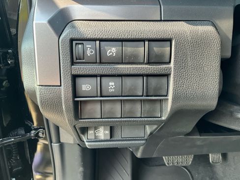 New 2026 Toyota Tacoma TRD Off-Road AWD/4WD image 19
