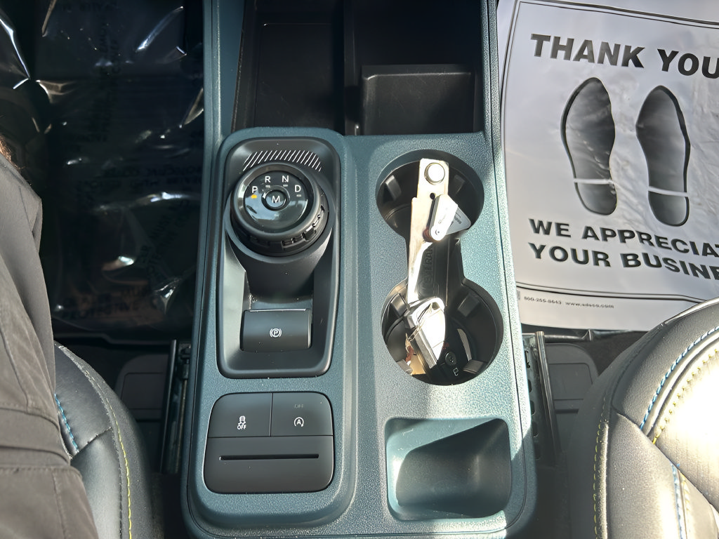 Certified 2025 Ford Maverick Lobo AWD/4WD image 16