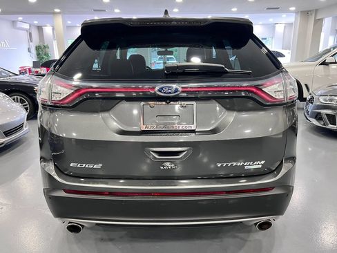 Used 2018 Ford Edge Titanium FWD image 6