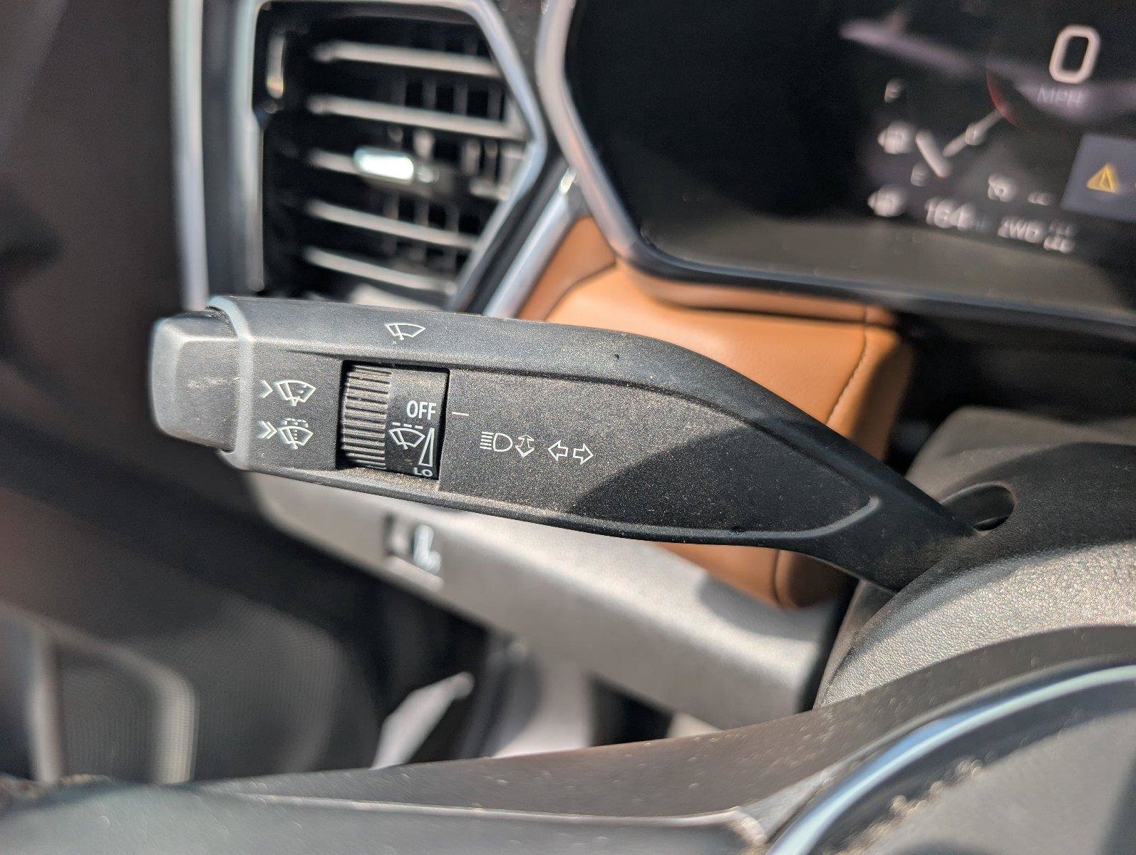 Used 2024 GMC Canyon AT4 w/ Technology Package AWD/4WD image 29