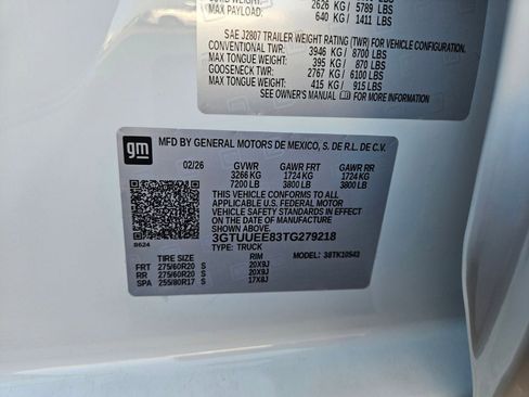 New 2026 GMC Sierra 1500 AT4 w/ AT4 Premium Package AWD/4WD image 35