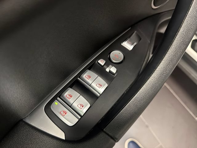 Used 2021 BMW X3 sDrive30i w/ Convenience Package RWD image 11