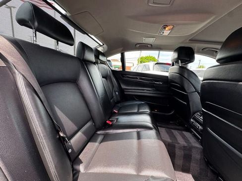 Used 2010 BMW 750Li xDrive AWD/4WD image 19