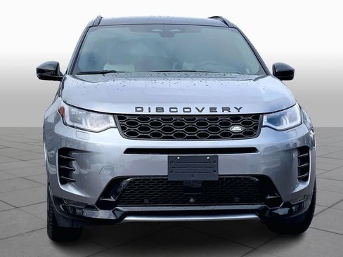Used 2025 Land Rover Discovery Sport Dynamic SE image 4