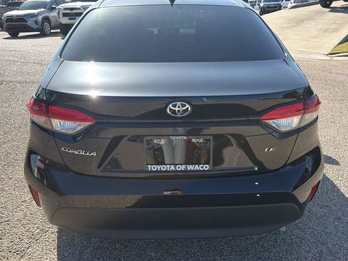 Used 2026 Toyota Corolla LE FWD image 4