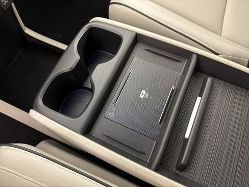 Used 2025 Honda Odyssey Touring image 33