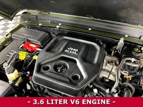 Used 2021 Jeep Wrangler Unlimited Sport AWD/4WD image 30