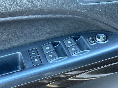 Used 2015 GMC Canyon SLE w/ SLE Convenience Package image 12