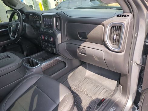 Used 2021 Chevrolet Silverado 1500 LTZ w/ Z71 Off-Road Package AWD/4WD image 36