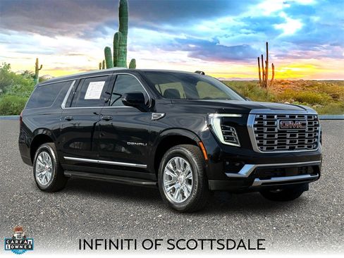Used 2025 GMC Yukon XL Denali image 1