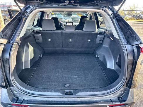 Used 2023 Toyota RAV4 LE image 31