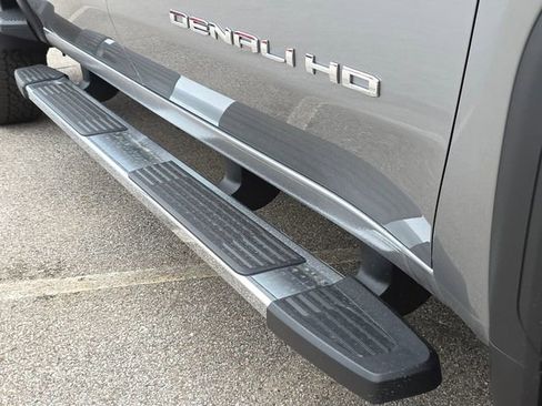 New 2026 GMC Sierra 3500 Denali w/ Denali Reserve Package AWD/4WD image 21