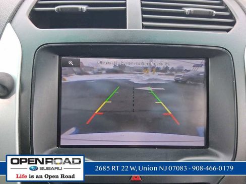 Used 2013 Ford Explorer XLT image 27