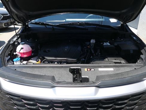 Used 2025 Kia Sportage LX FWD image 27