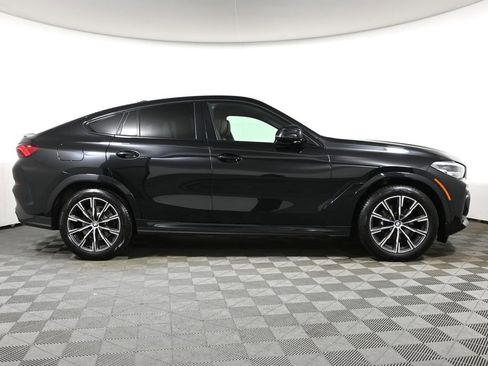 Used 2021 BMW X6 xDrive40i w/ M Sport Package AWD/4WD image 8