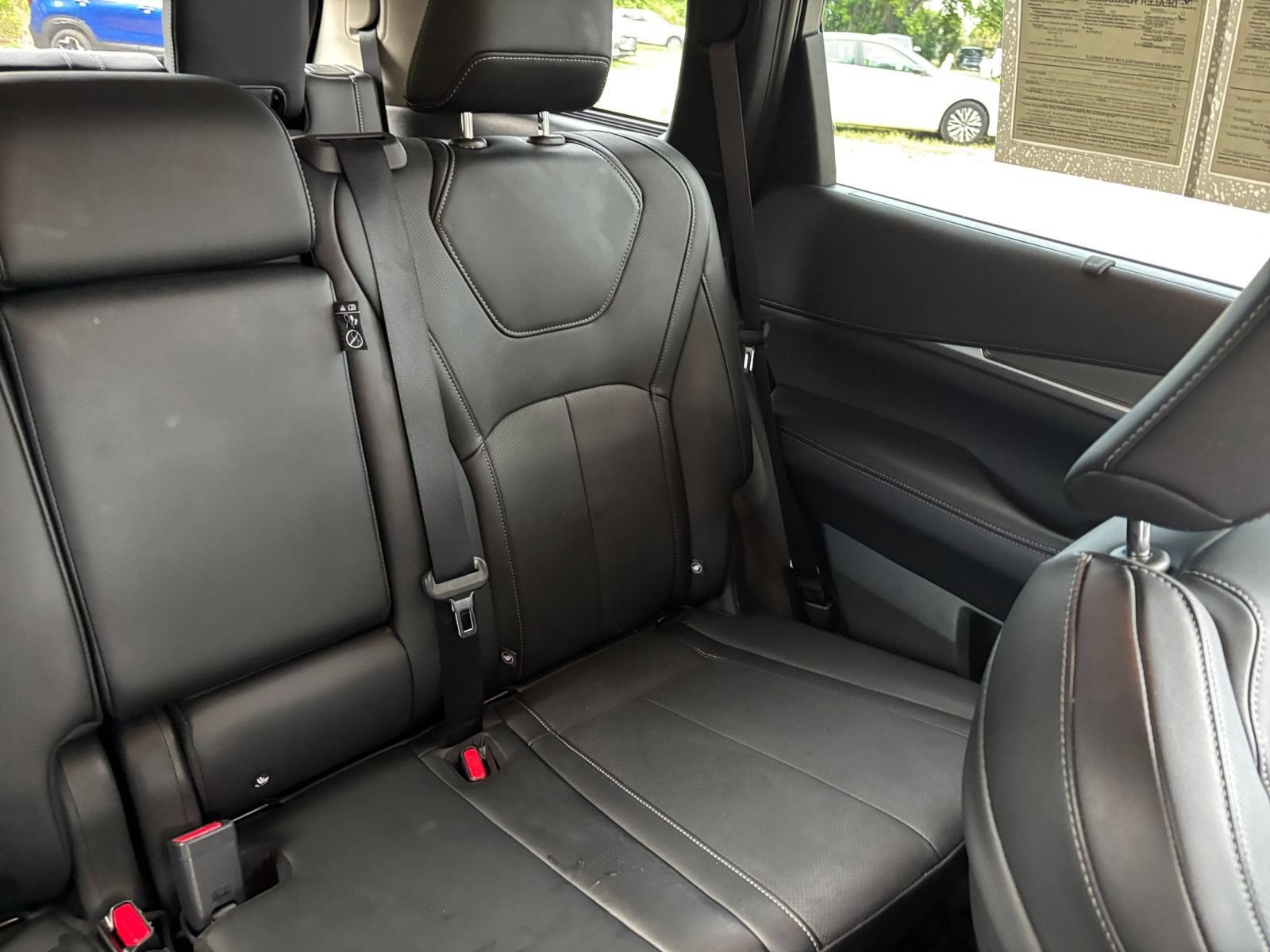 Used 2026 INFINITI QX60 Luxe FWD image 41