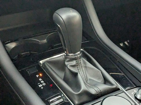 Used 2025 MAZDA MAZDA3 s image 17