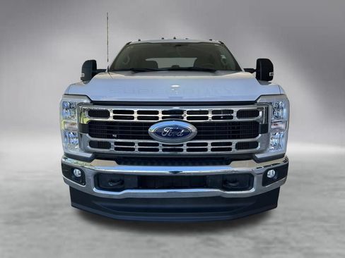 Used 2024 Ford F350 XLT w/ FX4 Off-Road Package AWD/4WD image 12