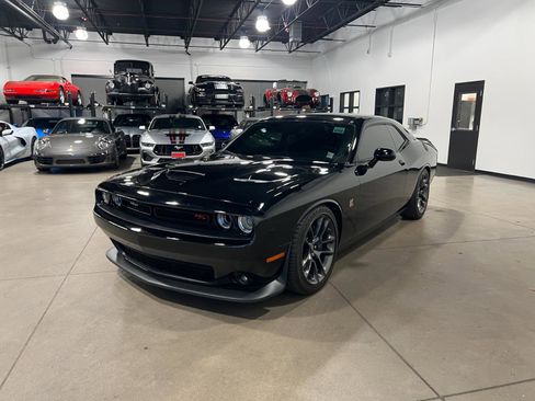Used 2022 Dodge Challenger R/T Scat Pack image 7