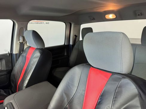 Used 2018 RAM 1500 Express w/ Express Value Package image 2