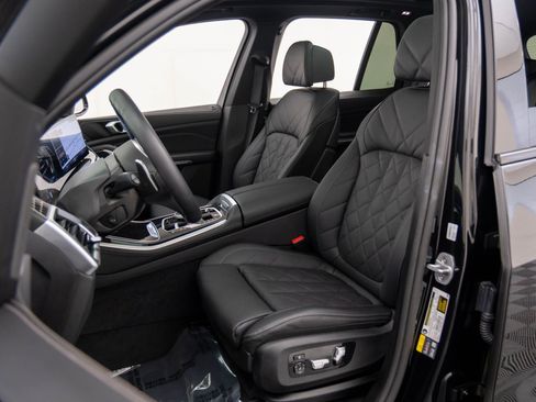 Certified 2025 BMW X5 xDrive50e w/ M Sport Package image 16