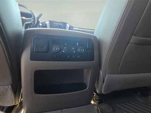 Used 2019 Chevrolet Tahoe Premier image 23