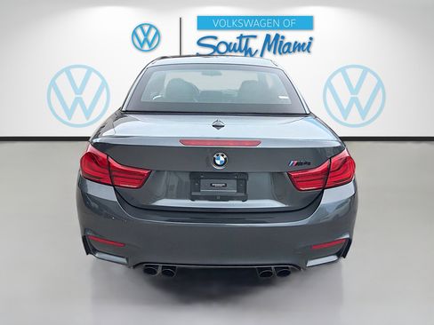 Used 2018 BMW M4 Convertible w/ Competition Package RWD image 6