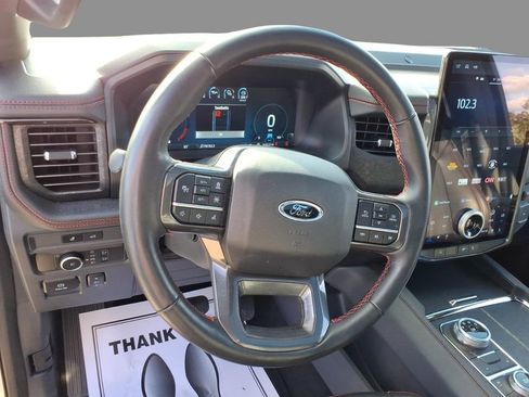 Used 2024 Ford Expedition Limited AWD/4WD image 22